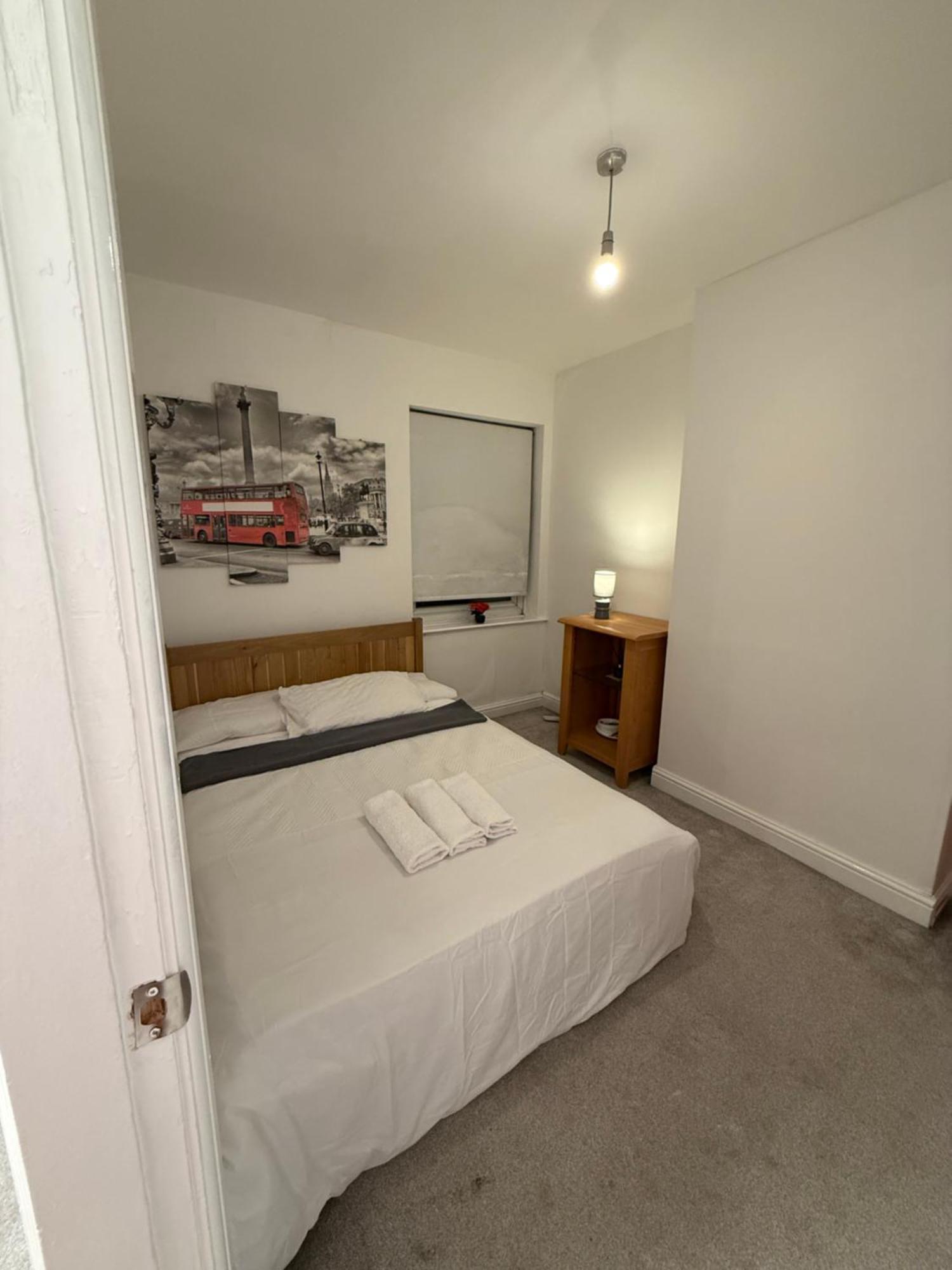 3 Bedroom Terraced Home Nottingham Exterior photo